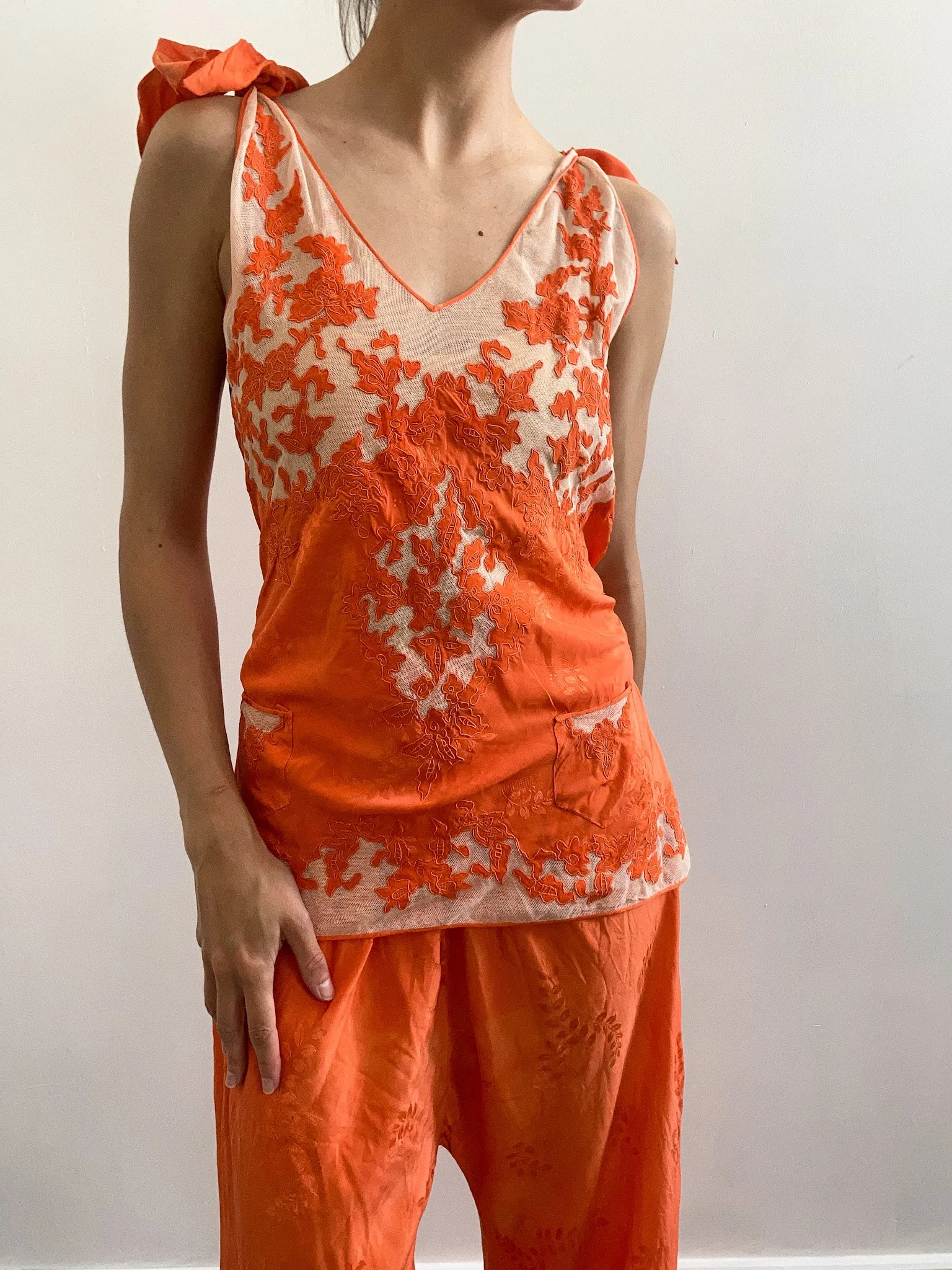 1930s Silk & Floral Lace Dyed Pyjama Set - Sunset