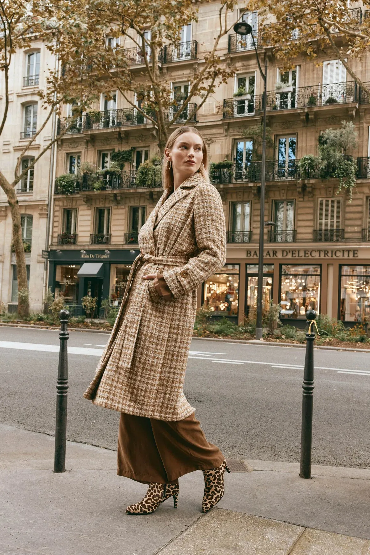 AMAN COAT - TOBACCO