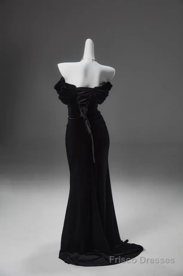 Black Mermaid Off-The-Shoulder Velvet Long Prom Dress, Elegant Quinceanera Dress