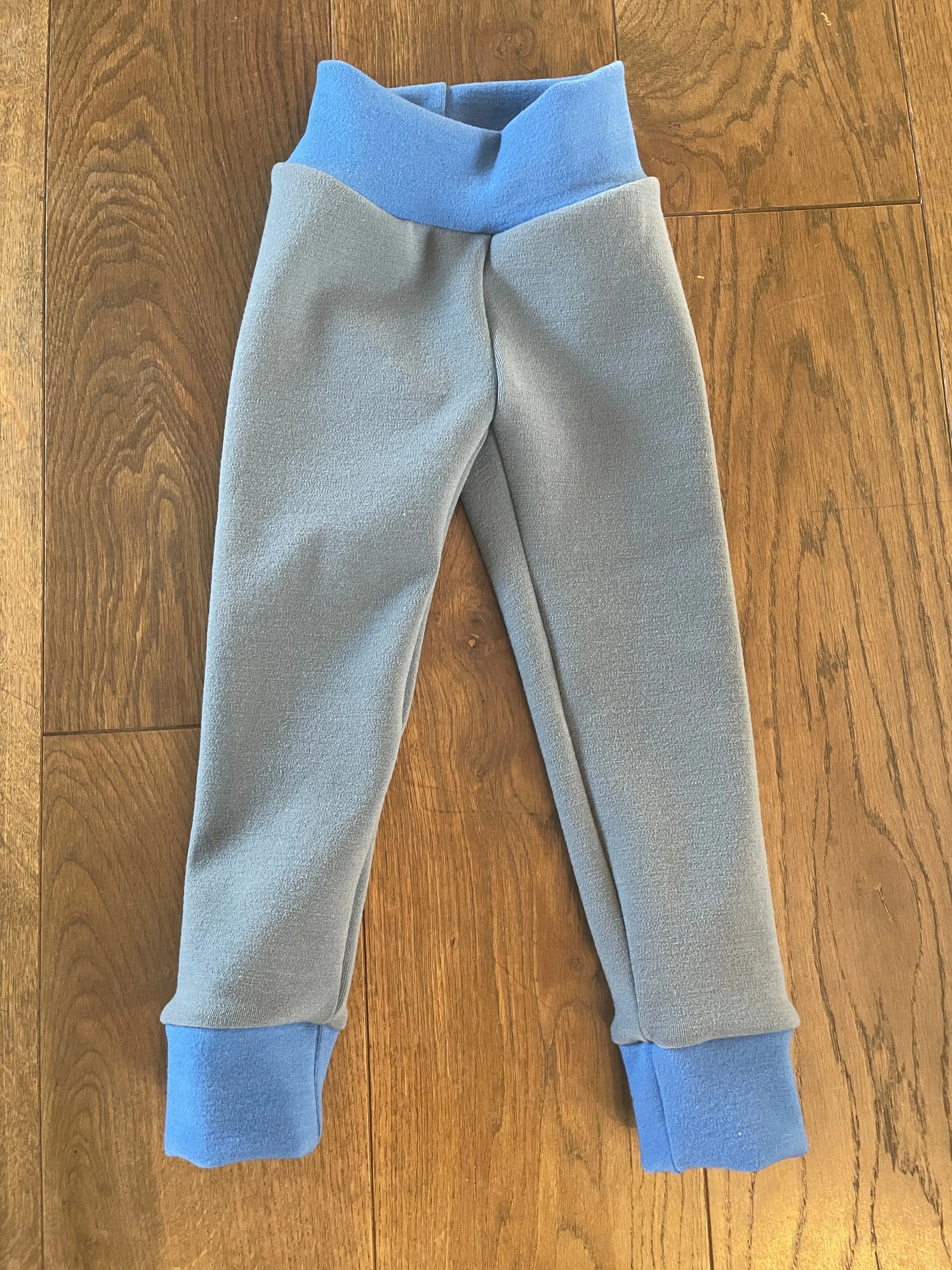 Extended Fit 3/4: Cuffed Pants  1" inseam in oxford pigeon   french bleu
