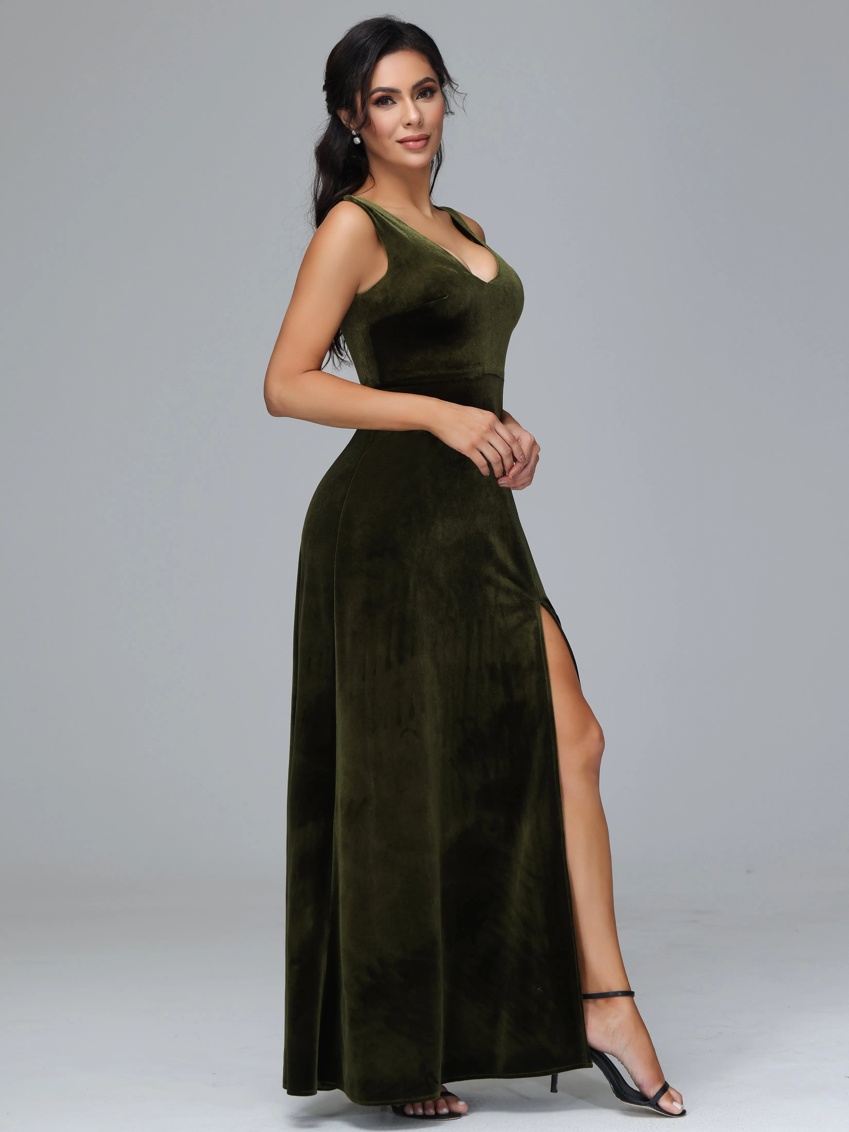 Straps V-Neck Split Velvet Bridesmaid Dresses